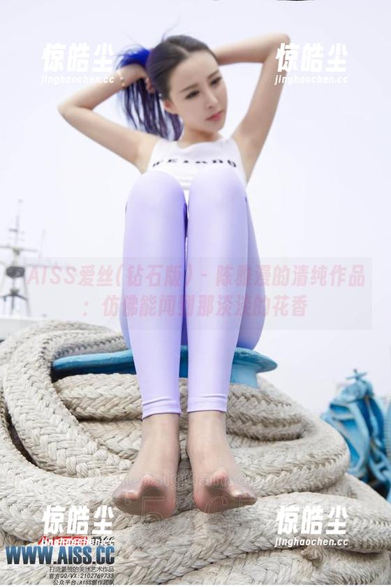 AISS爱丝(钻石版) - 陈雅漫的清纯作品：仿佛能闻到那淡淡的花香