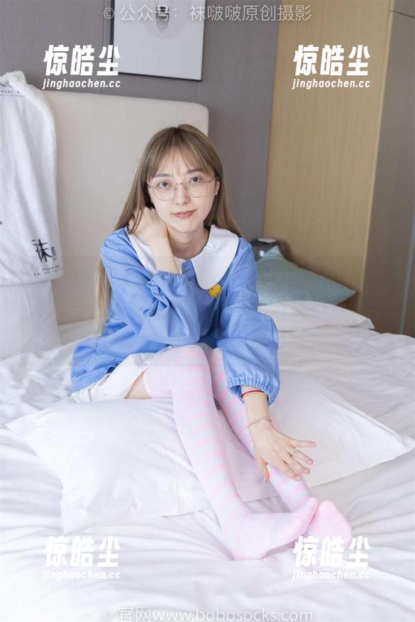 BoBoSocks袜啵啵 - 小甜豆的板鞋拯救了我一整年的腿：这组写真图集不是简单的爱，而是我的求救信号！