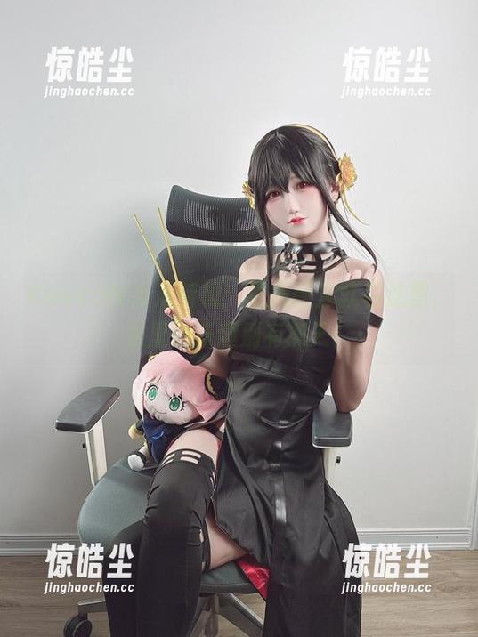 KuukoW泳池特辑：最新图库就在这里，水里的乐趣别有洞天！