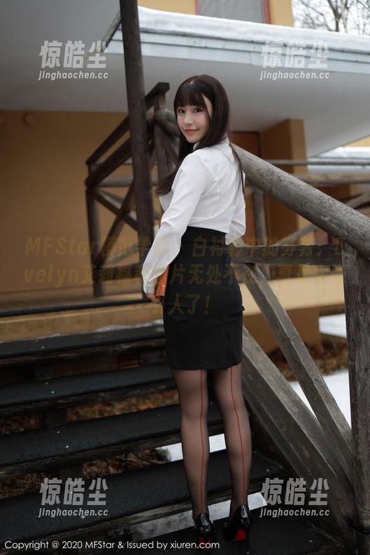 MFStar模范学院 - 白衬衫中的芬芳：Evelyn艾莉福利图片无处不在，真是太吸引人了！