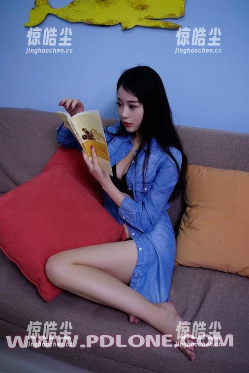 PDL潘多拉 - 艾小青的女友写真合集，谁能拒绝这种频率的诱惑？
