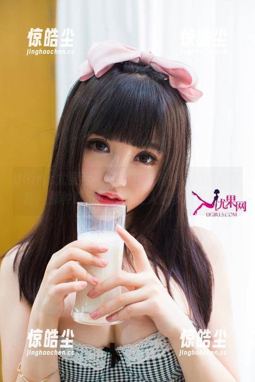 UGirls尤果网 - 免费获取松果儿的镂空写真，那种感觉，真的让人想多看几眼。