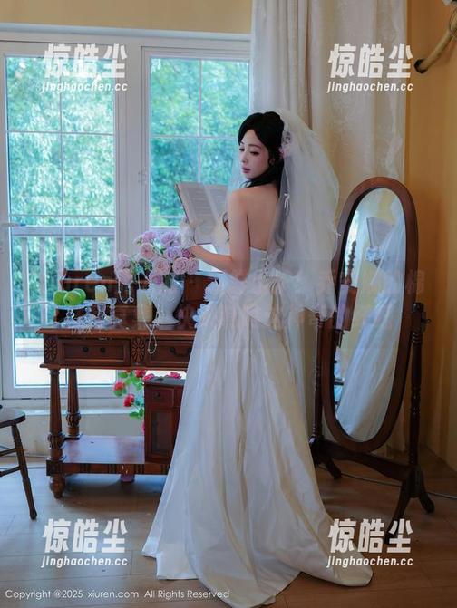 Xiuren秀人网 - 新鲜出炉！乔安娜的棉袜写真集，快来瞧瞧这神奇的纤细