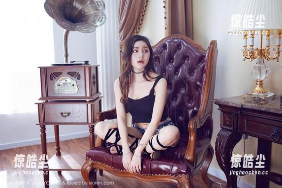 YouWu尤物馆-Kely香香 YouWu尤物馆 - Kely香香与美腿:一场写真集的腿部狂想曲,原图醉人!