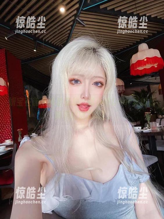 妍宝在前，高清在线，啾小妍Deer真的是满满的魅力啊！