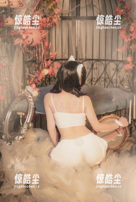 图集里的七彩和服：奇行家狗崽的穿搭秘籍大公开？