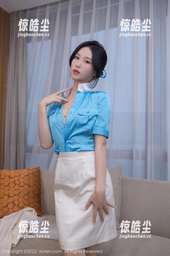 来到高空的诱惑：抖娘利世的空姐写真，太好看了吧
