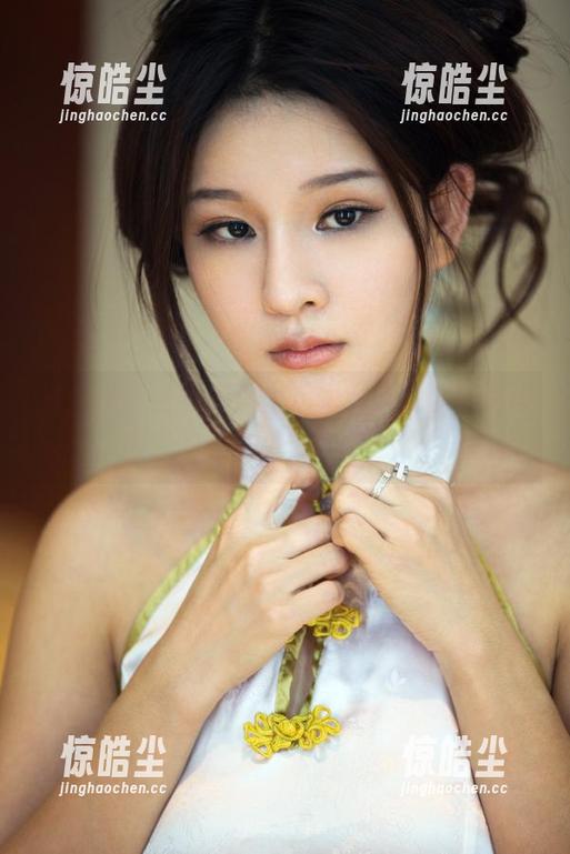 推女郎-娜露 推女郎 - 当娜露遇上短裙,原图就像是画出来的!这感觉,太妙了!