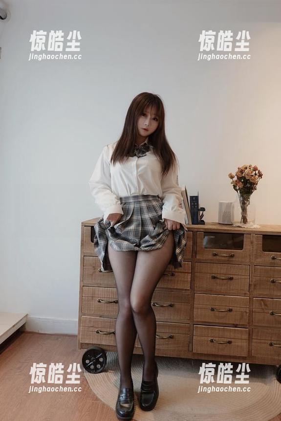 是依酱吖 又来了!是依酱吖的魅魔套图精选,真是太撩人了吧?