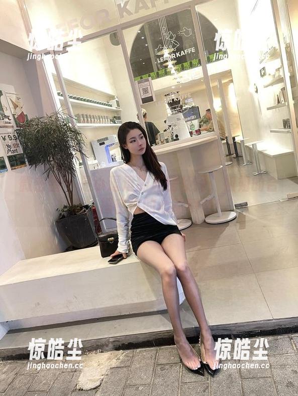 是小逗逗 微密圈 - 是小逗逗的私房侦探:姐姐的合集,揭密你的心动瞬间!