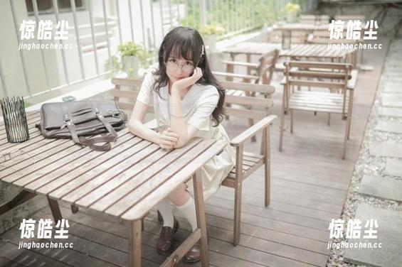 “木棉棉OwO”的高跟鞋日记：原图更新、有点火花的感觉你能感受到吗？