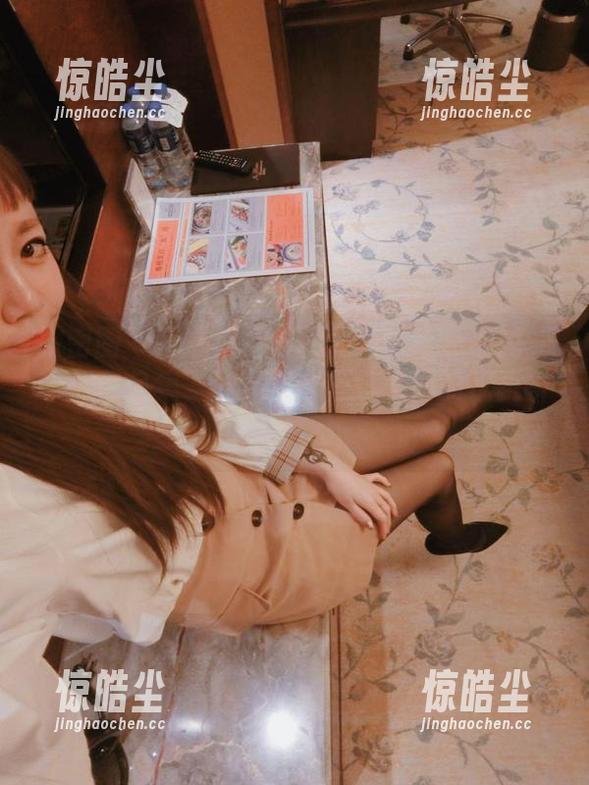 杨大乐乐很靠谱 微密圈 - 一起来看看杨大乐乐很靠谱的连衣裙作品集,分享那些不经意间的优雅瞬间!