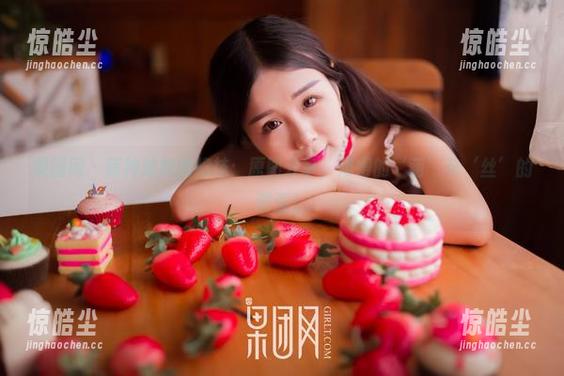 果团网 - 萌神妹妹的棉袜：原图分享，难得的‘萌’与‘丝’的邂逅！