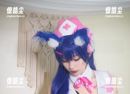 清颜颜子泳衣写真更新，谁说清纯不能有点水花？