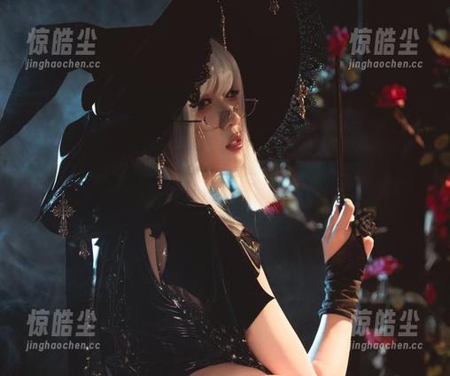 瓦斯塔亚小龙虾又来了！连体衣美图简直是摄影界的‘虾’神作！