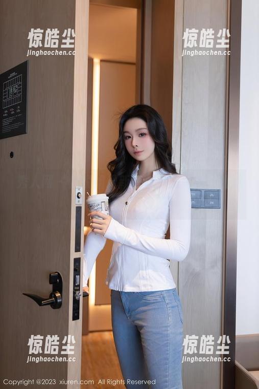 秀人网 - 悦悦姐最新写真中的秘密，难道是她的那双眼？！
