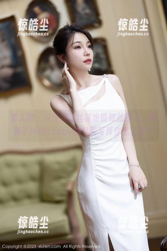 秀人网 - 从没想过丝袜也能如此撩人，糯美子MINIbabe的私房写真你怎么看？