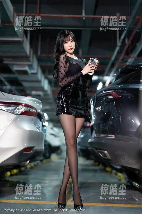 秀人网-虞姬儿 秀人网 - 虞姬儿吊带在线图片,细腻而又随意的夏日气息