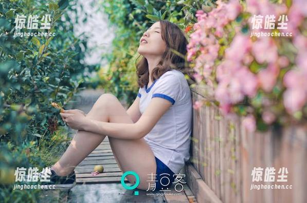 青豆客 - 在施忆佳的教室，知识和魅力同在——快来图包看看！
