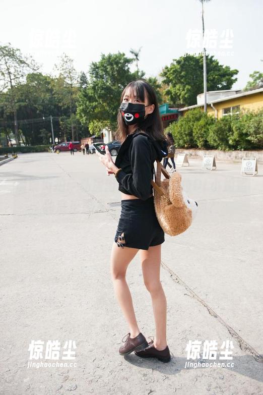 魔镜街拍：私房肉丝高跟，这位OL小姐姐到底是要去开会还是去秀气质？